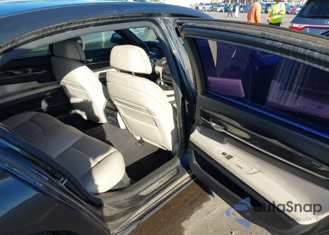 2012 BMW 750Li z USA, uszkodzony, nr VIN WBAKB8C57CC964815